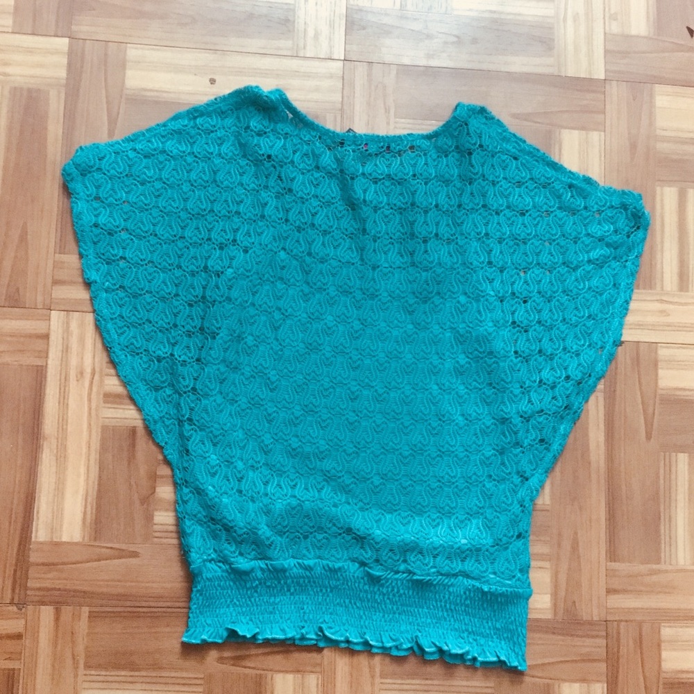 An adorable top